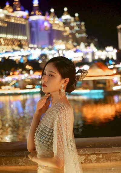白妞大战两个黑人巨大_国语版完整版